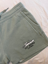 Load image into Gallery viewer, Boat Days Shorts