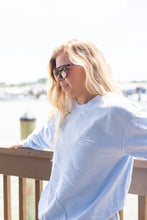 Load image into Gallery viewer, Scout Crewneck