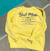 Load image into Gallery viewer, Boat Moms Club Crewneck-Butter🛥️