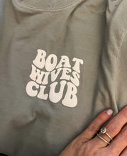 Load image into Gallery viewer, Groovy Boat Wives Tee

