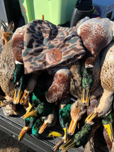 Load image into Gallery viewer, 🦆Till the last flight🦆beanie
