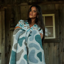 Load image into Gallery viewer, Camo Throw Blanket
